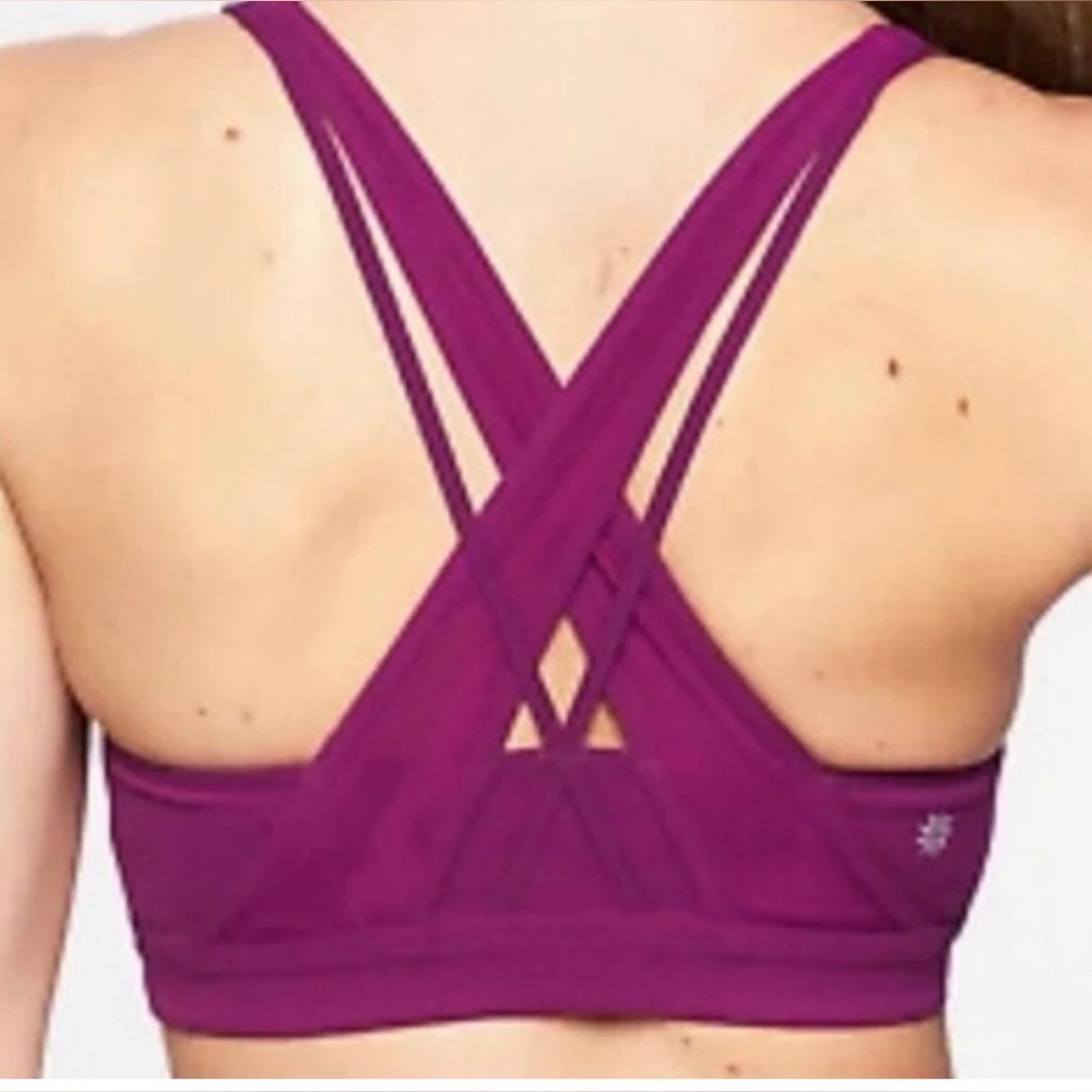 Athleta | Transcendence Sports Bra Magenta